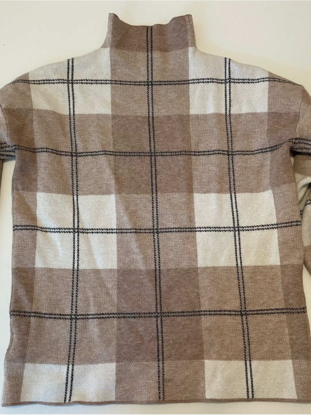 Rachel Zoe mock turtleneck sweater brown/cream plaid